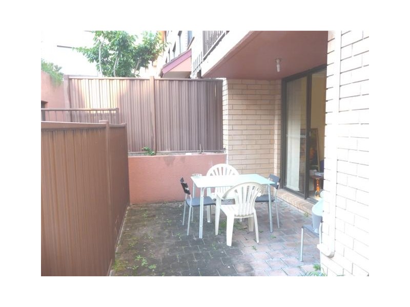 37/2  Goodlet Street, Surry Hills NSW 2010