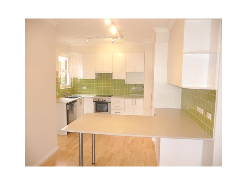 8/18  Roscoe Street, Bondi NSW 2026