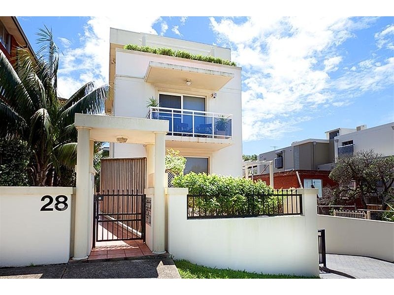 2/28 Diamond Bay Road, Vaucluse NSW 2030