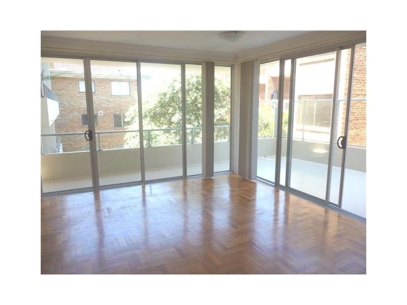 11/4 Francis Street, Bondi Beach NSW 2026