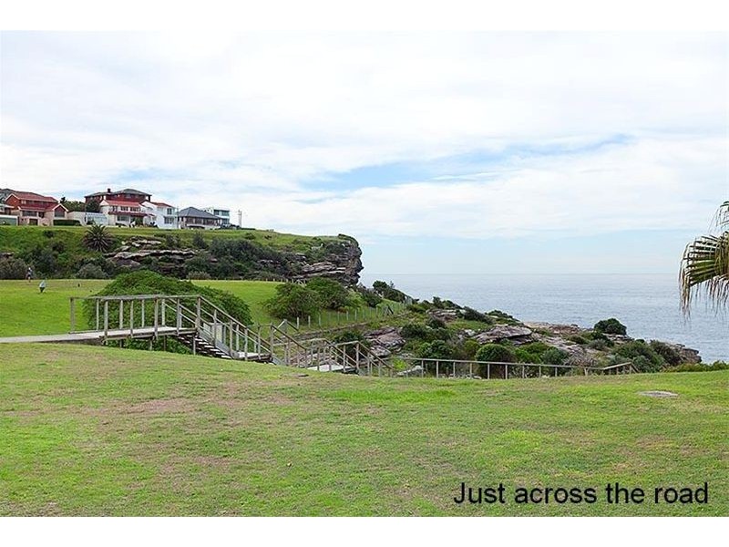 2/335 MILITARY ROAD, Vaucluse NSW 2030