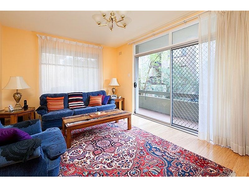 2/20 The Avenue, Rose Bay NSW 2029