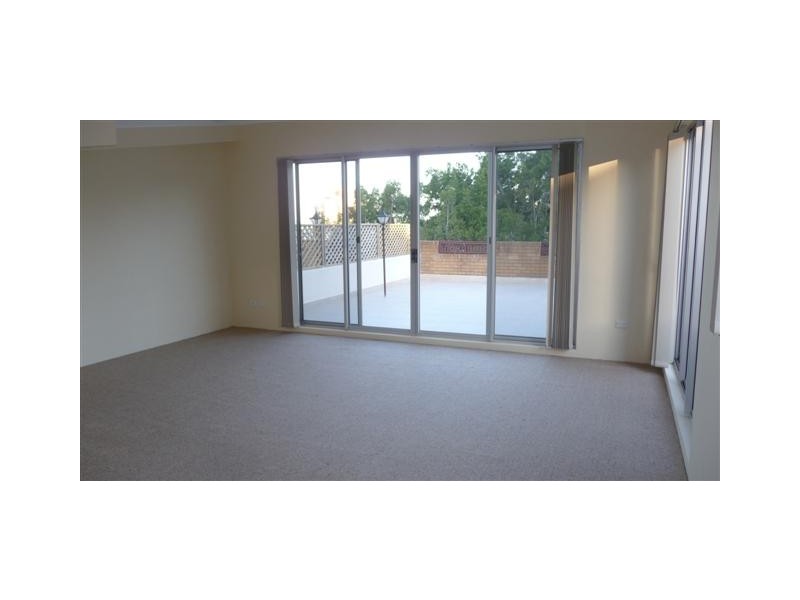 12/180 Old South Head Road, Bondi NSW 2026