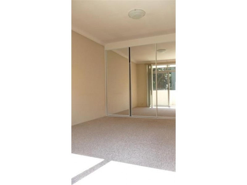 12/180 Old South Head Road, Bondi NSW 2026