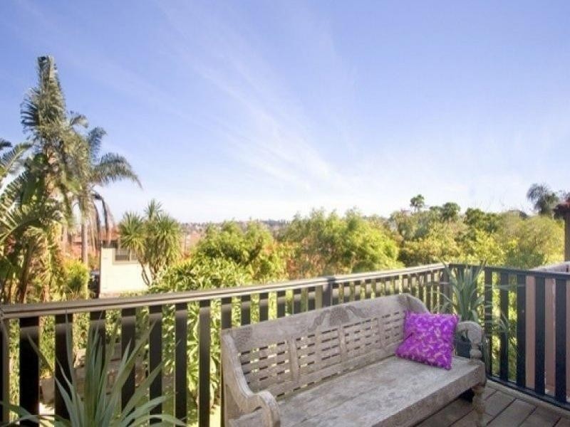 10 Narelle Street, North Bondi NSW 2026