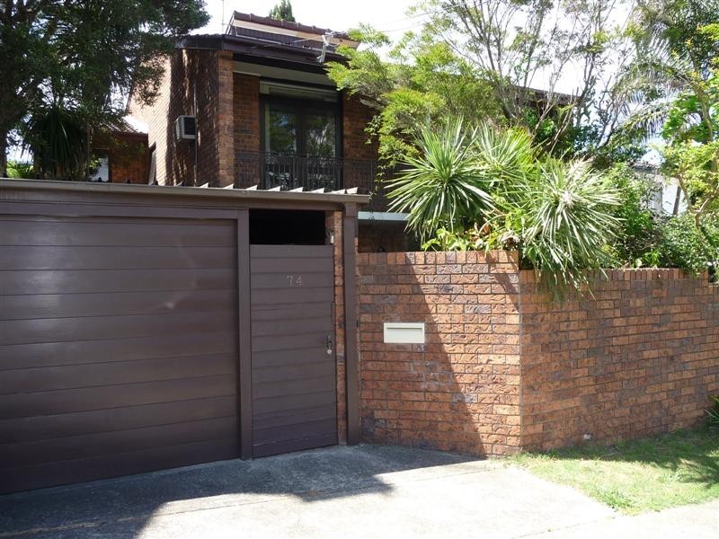 74 Ruthven Street, Bondi Junction NSW 2022