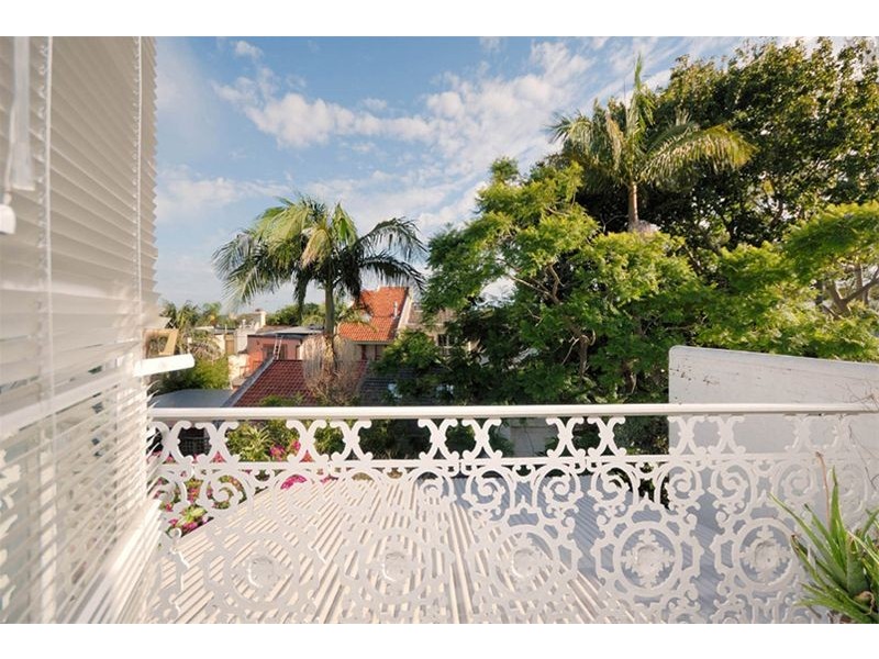 129 Edgecliff Road, Woollahra NSW 2025