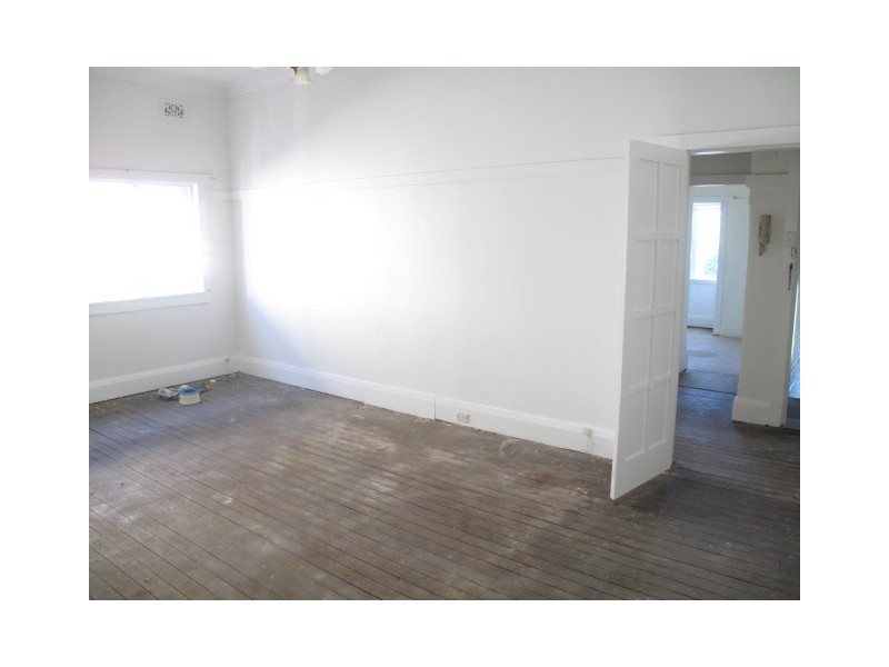 27 Beach Road, Bondi Beach NSW 2026