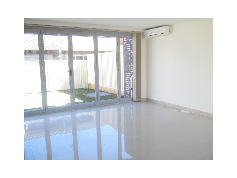 15 Prospect Lane, Carlton NSW 2218