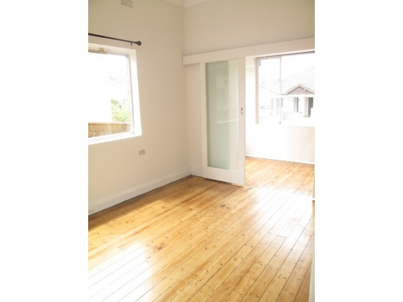 19 Plowman Street, North Bondi NSW 2026