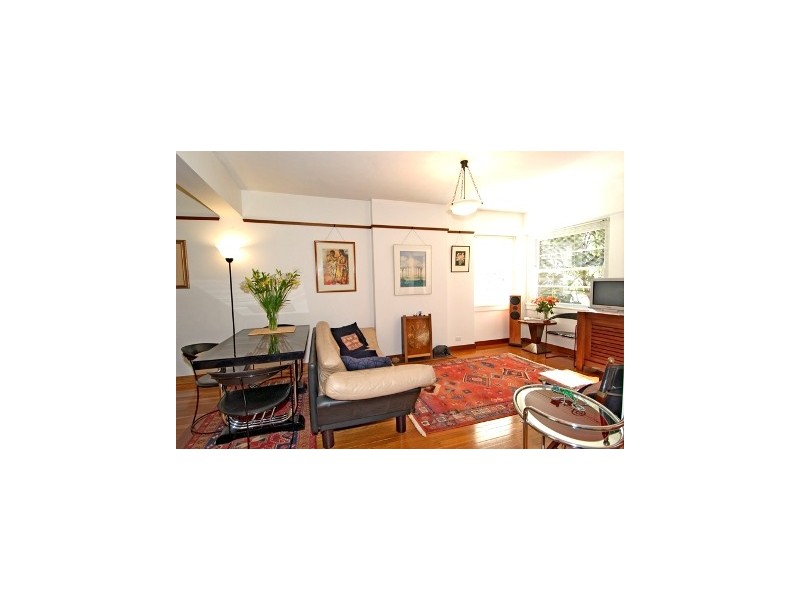 15/6  Ithaca Road, Elizabeth Bay NSW 2011
