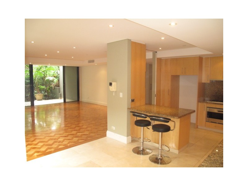 2/31 Manning Road, Double Bay NSW 2028