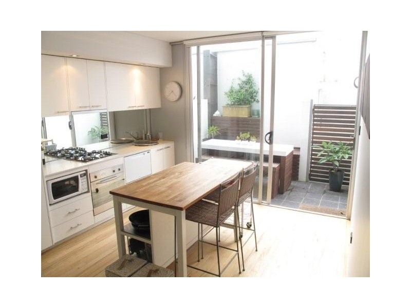 15/1 Danks Street, Waterloo NSW 2017