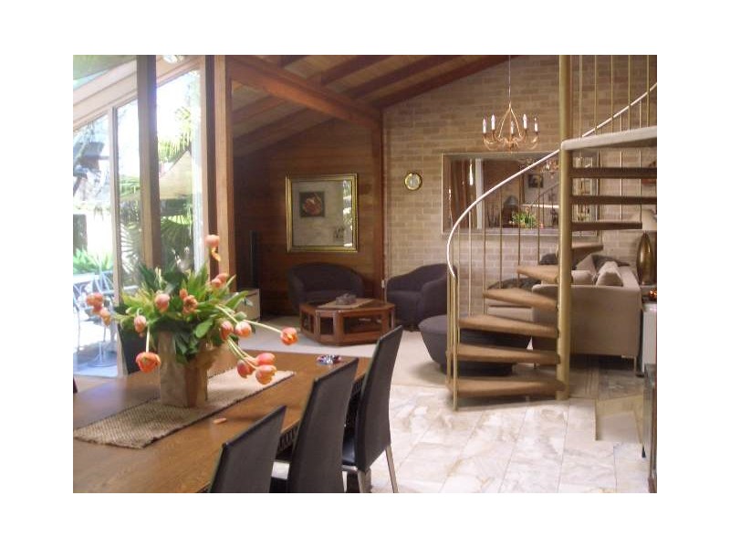 2C Hampden Street, Woollahra NSW 2025