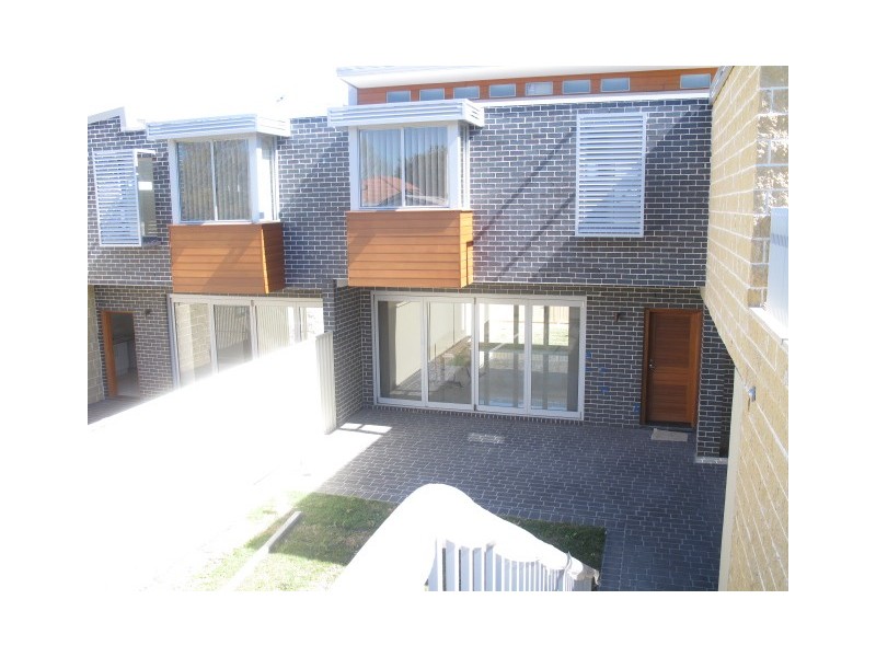 15A Prospect Lane, Carlton NSW 2218