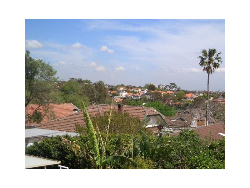 Level one 2/128 Spit Road, Mosman NSW 2088