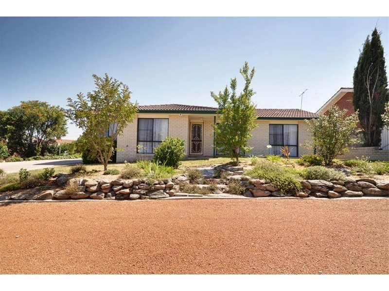 54 Rischbieth Crescent, Gilmore ACT 2905