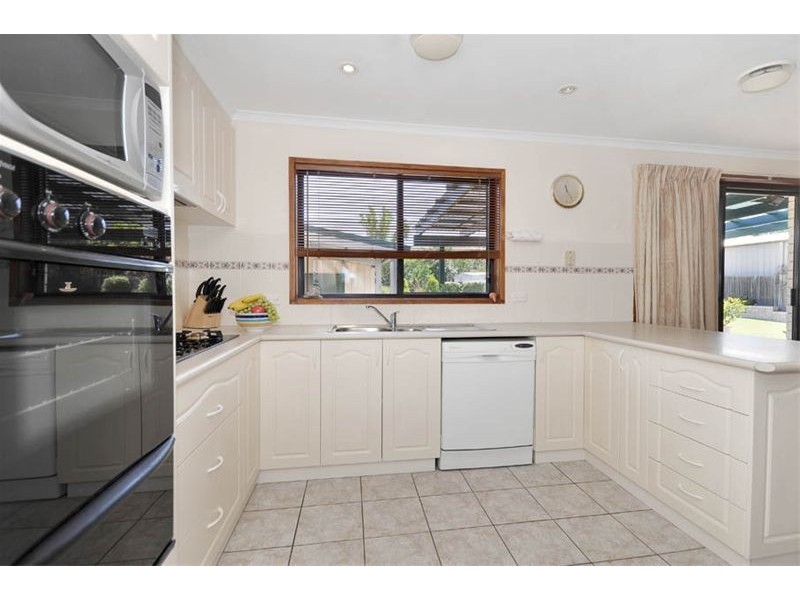 54 Rischbieth Crescent, Gilmore ACT 2905