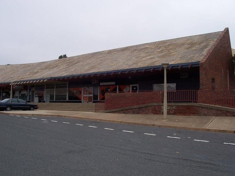 4  Beasley Street (Torrens Shops), Torrens ACT 2607