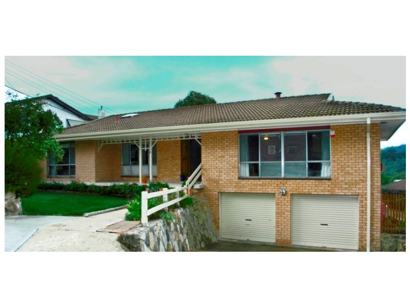 4 Valder Place, Farrer ACT 2607