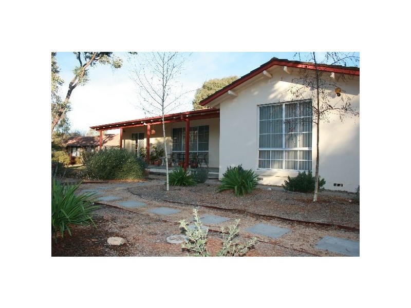 8  Lorimer Place, Wanniassa ACT 2903