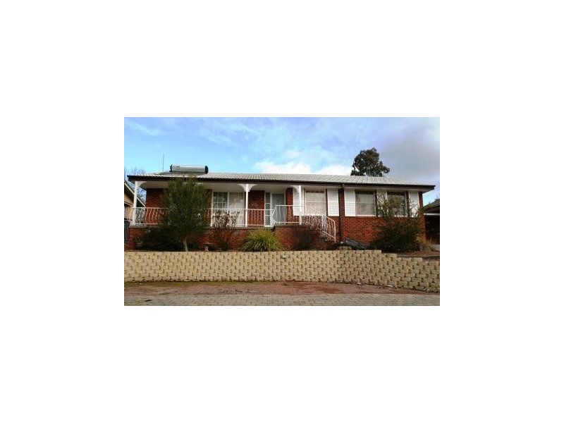 140  Burinjuck Crescent, Duffy ACT 2611