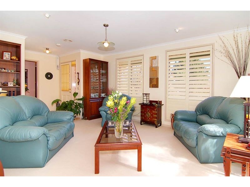 11  John Russell Circuit, Conder ACT 2906