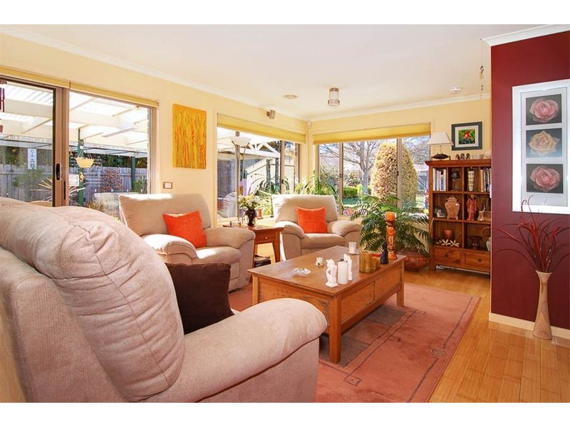 11  John Russell Circuit, Conder ACT 2906
