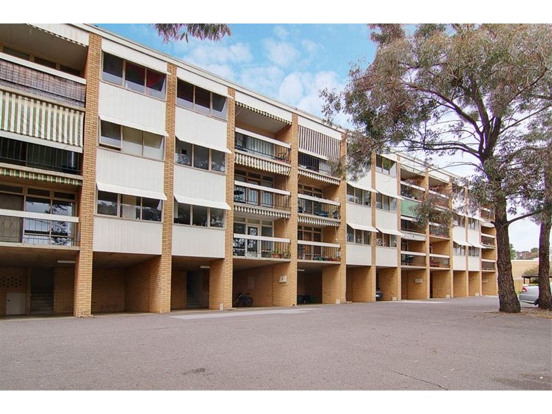 9/6  Edmondson Street, Campbell ACT 2612