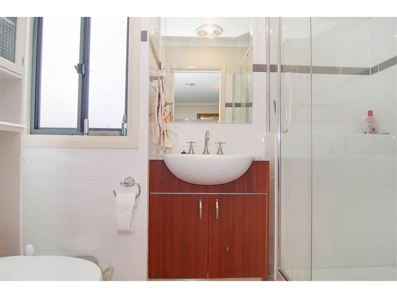 2/29  Moore Street, Turner ACT 2612