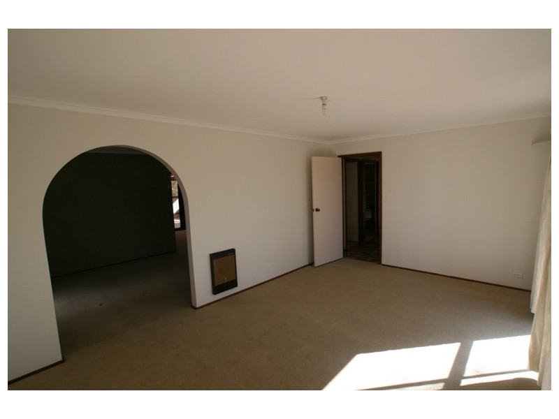 74  Hemmings Crescent, Richardson ACT 2905