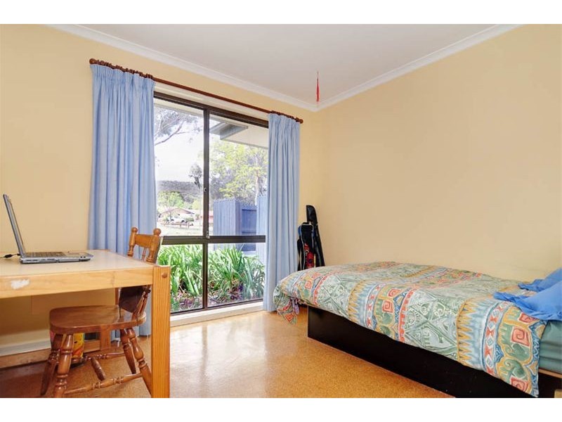 42  Henry Melville Crescent, Gilmore ACT 2905