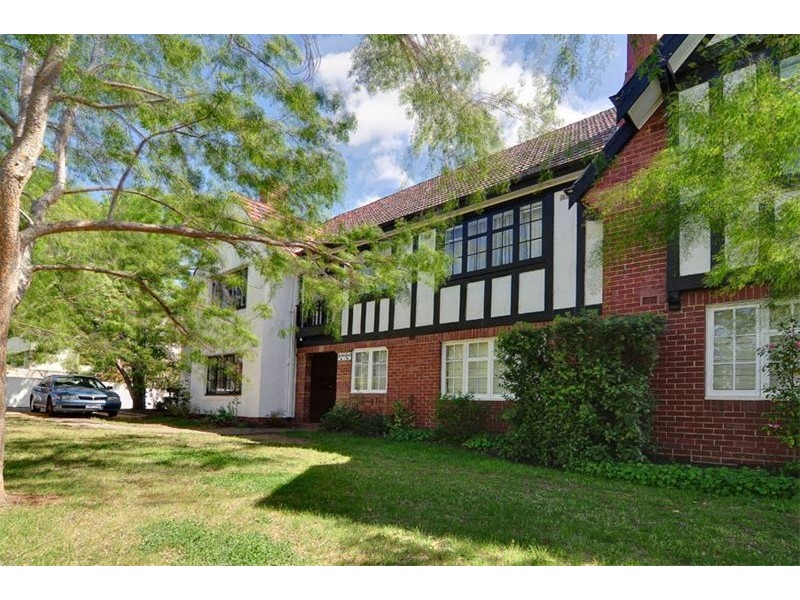 1/11  Bourke Street, Barton ACT 2600