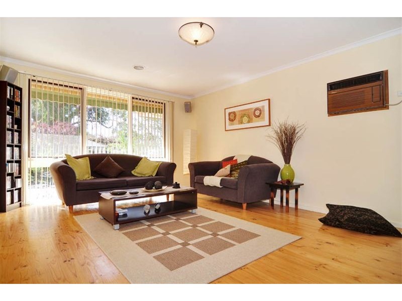 3  Lindrum Crescent, Holt ACT 2615