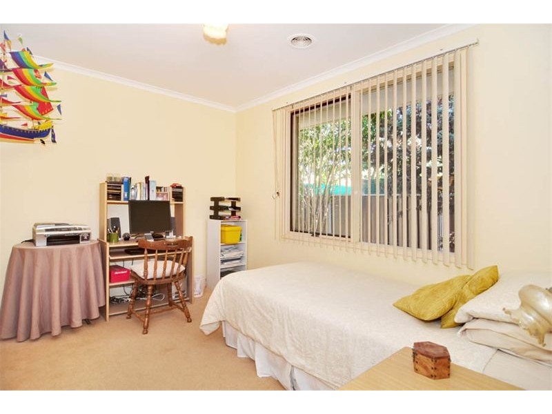 3  Lindrum Crescent, Holt ACT 2615