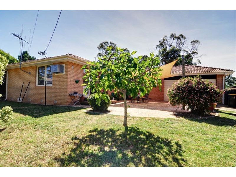 3  Lindrum Crescent, Holt ACT 2615