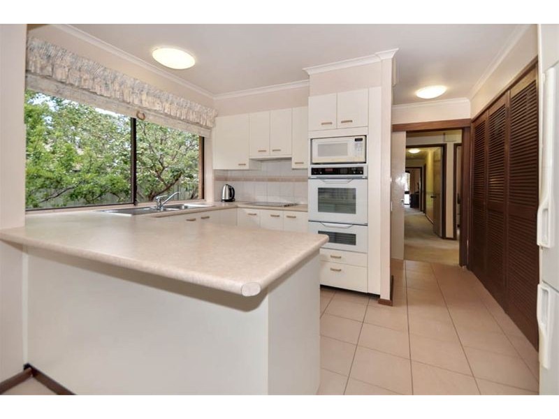 5 Sewell Place, Macgregor ACT 2615