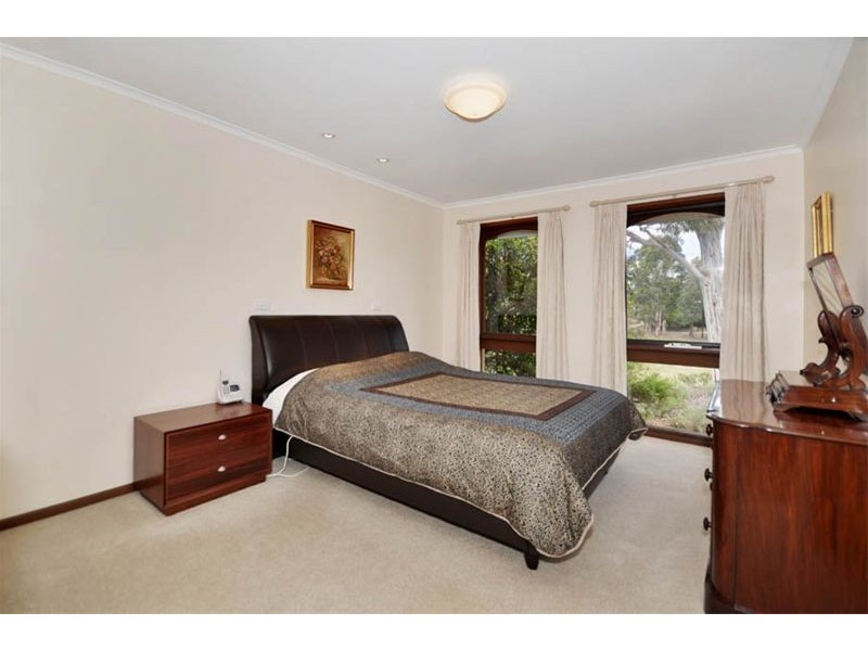 5 Sewell Place, Macgregor ACT 2615