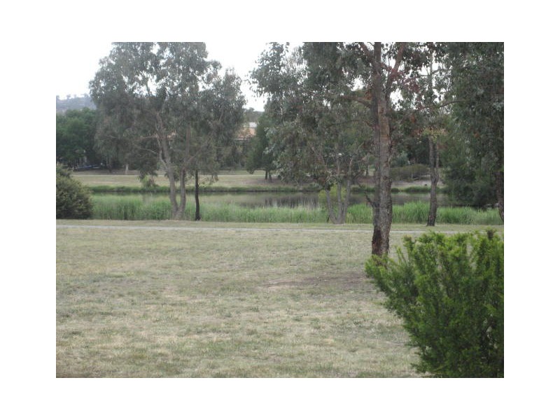 5/7  Grounds Crescent, Greenway ACT 2900