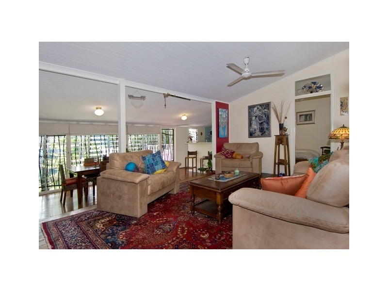 369 Draper Street, Parramatta Park QLD 4870