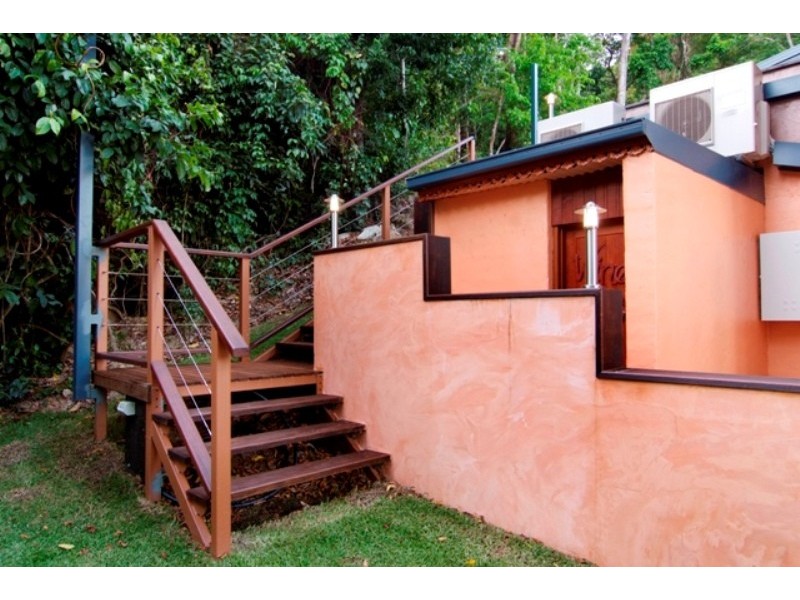 176 Sydney Street, Bayview Heights QLD 4868