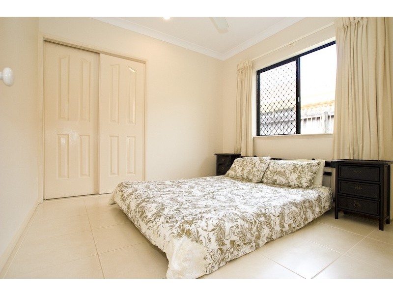 2 St Albans Close, Brinsmead QLD 4870