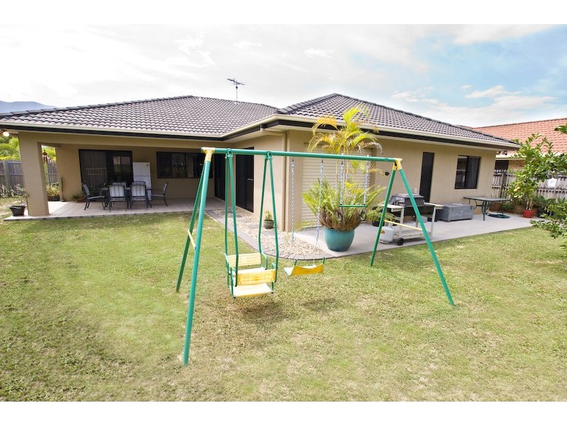 2 St Albans Close, Brinsmead QLD 4870