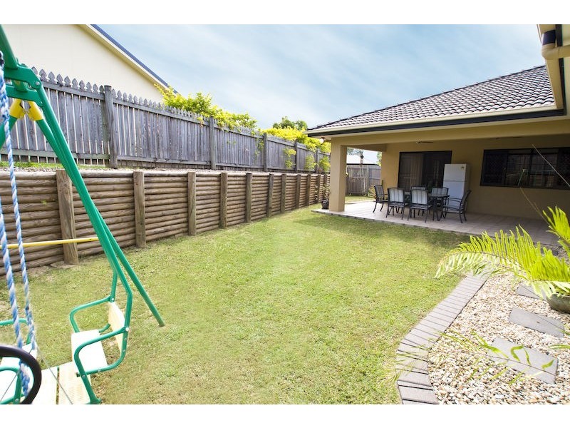 2 St Albans Close, Brinsmead QLD 4870
