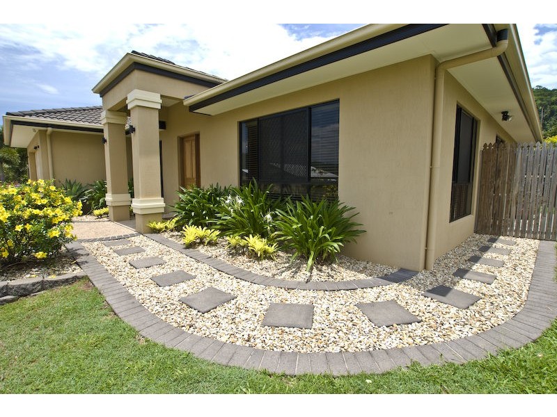 2 St Albans Close, Brinsmead QLD 4870