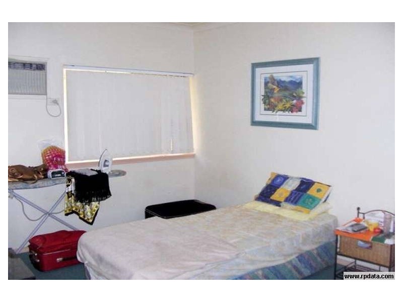 2/201  Mcleod Street, Cairns North QLD 4870