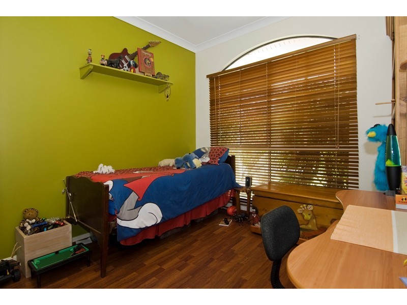 10 Barcoo Close, Bentley Park QLD 4869