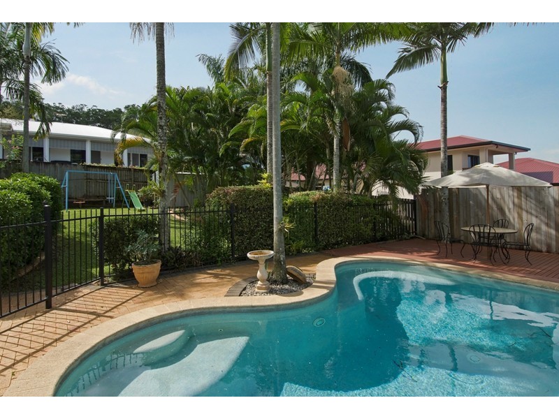 10 Barcoo Close, Bentley Park QLD 4869