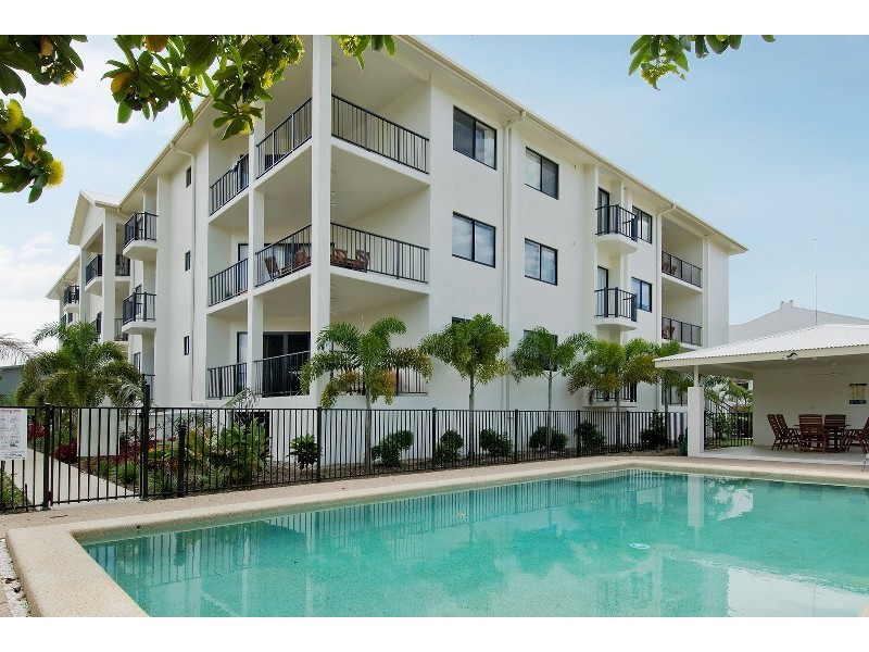 1/15-17  Minnie Street, Cairns City QLD 4870