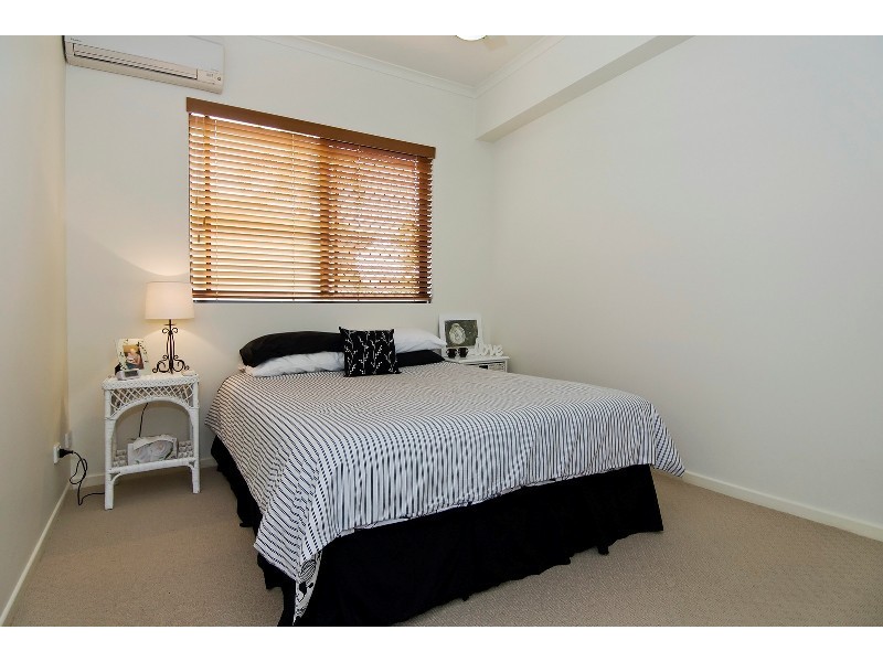 1/15-17  Minnie Street, Cairns City QLD 4870